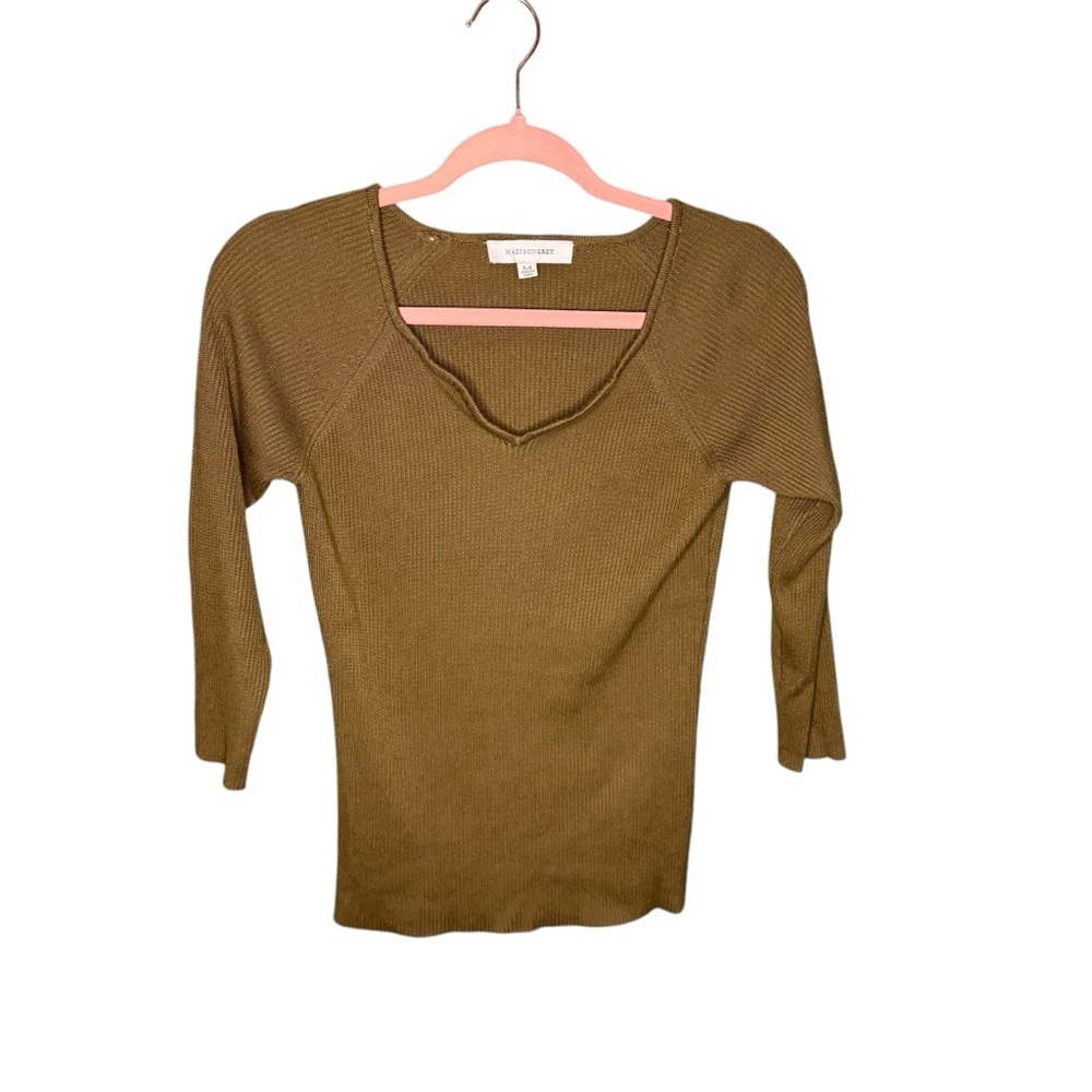 Madison Grey shirt women's medium green Quarter Sleeve Coral Ribbed Top